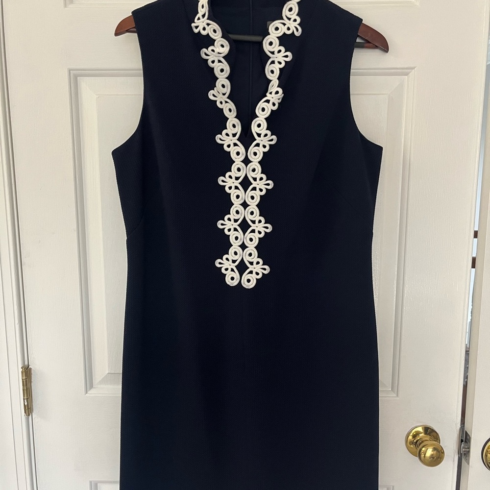 Vince Camuto Dress